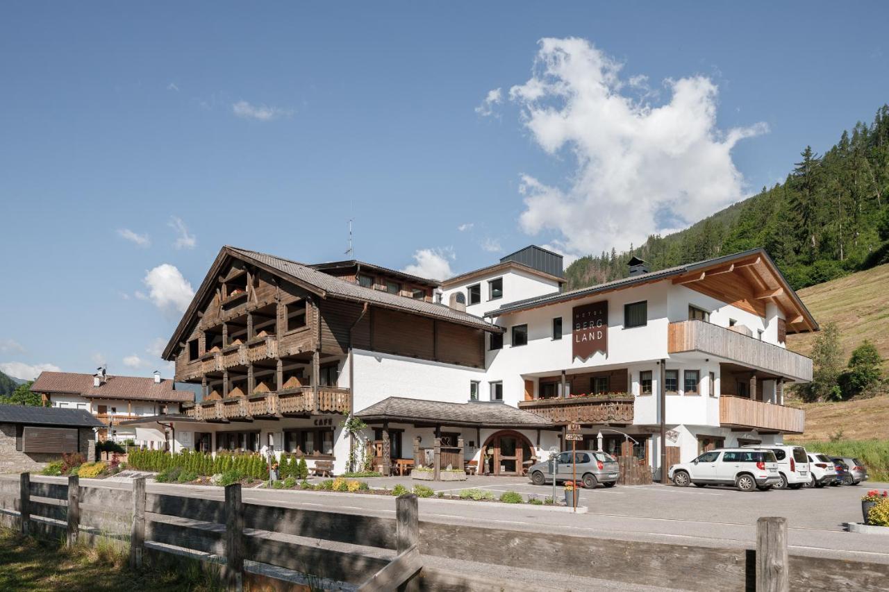 Hotel Bergland Cadipietra Eksteriør bilde