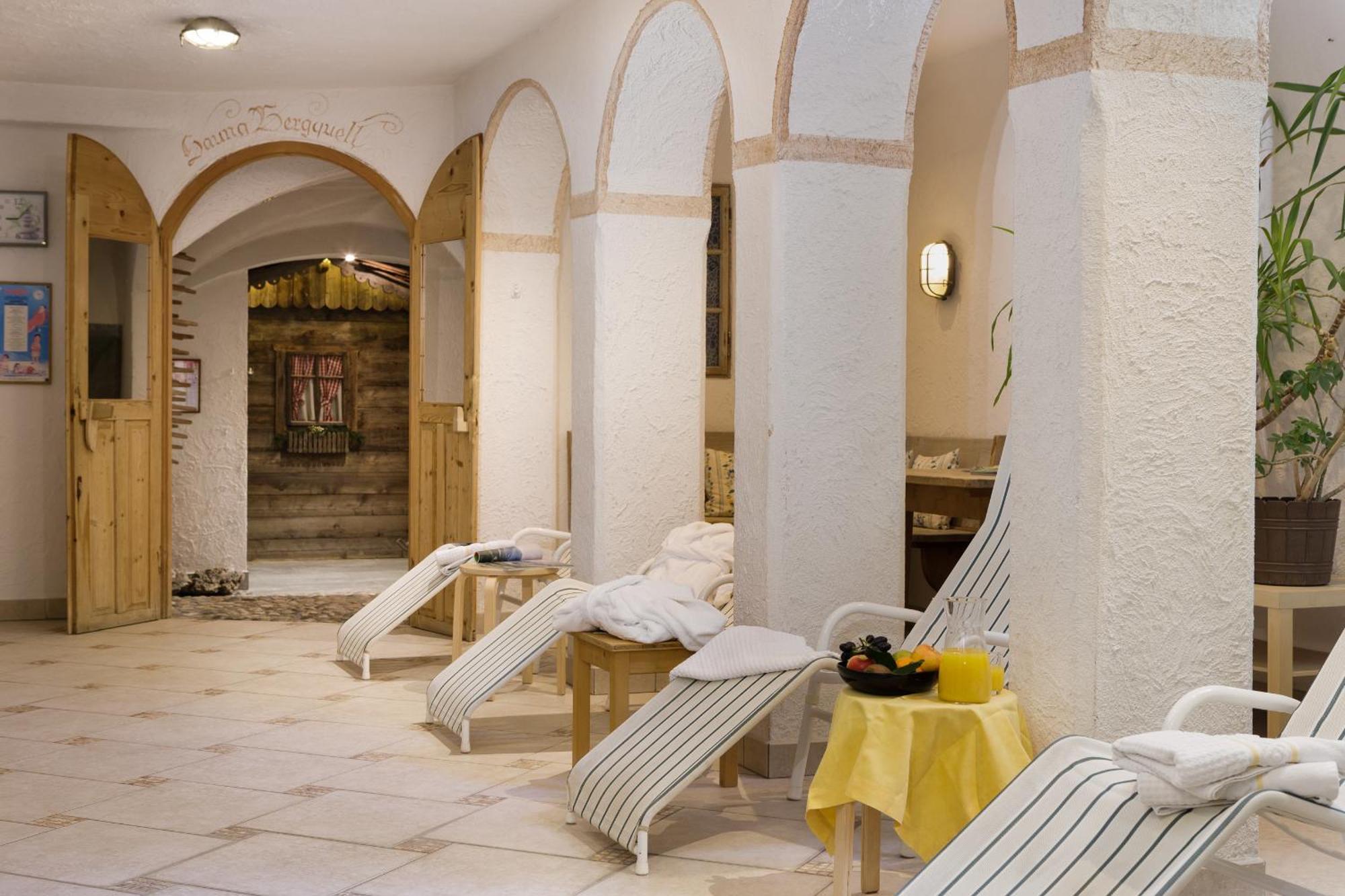 Hotel Bergland Cadipietra Eksteriør bilde
